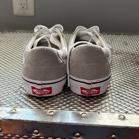 Vans Old Skool Suede/Canvas Low Top Sneakers Gray/White Womens Size 6.5 - Picture 3 of 11